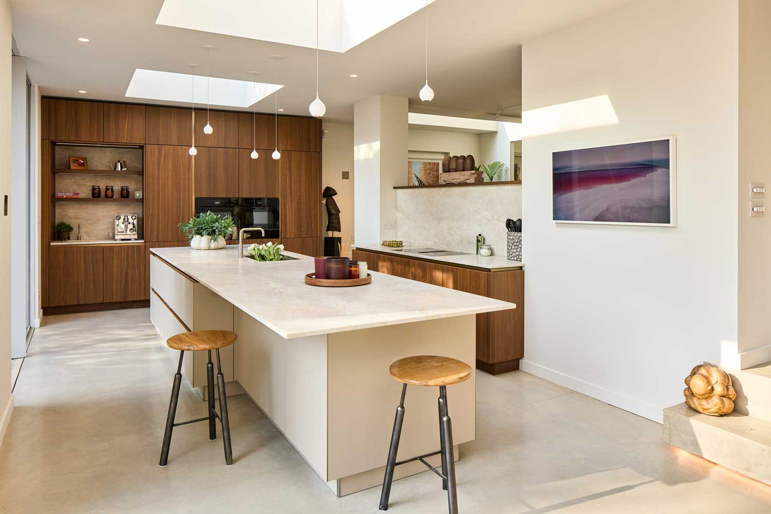 Design kitchen i-luminate handleless with island